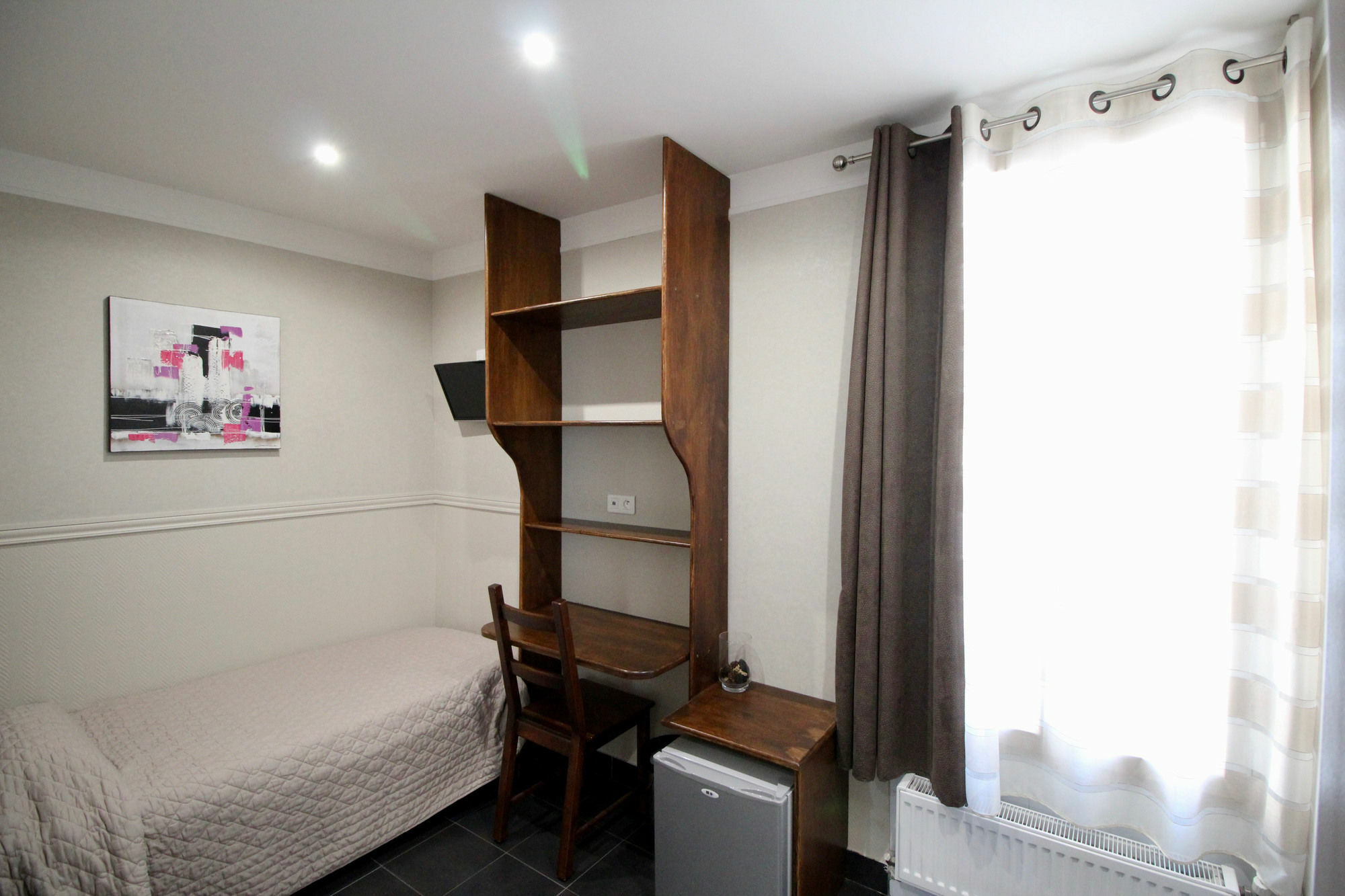 Hotel Des Pyrenees ปารีส ภายนอก รูปภาพ